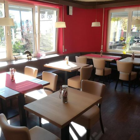 Gaststaette Peperoni Hotel Biberach an der Riß Екстериор снимка