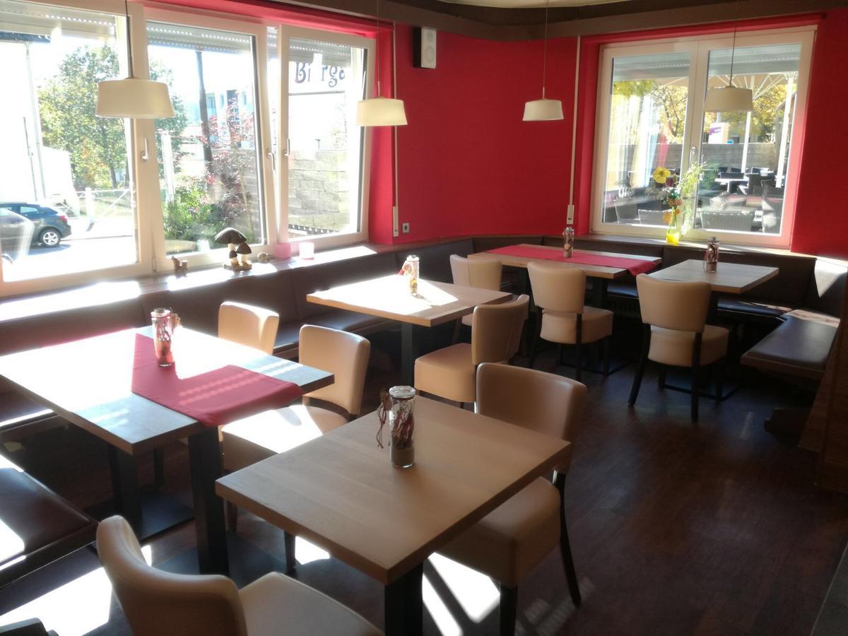 Gaststaette Peperoni Hotel Biberach an der Riß Екстериор снимка
