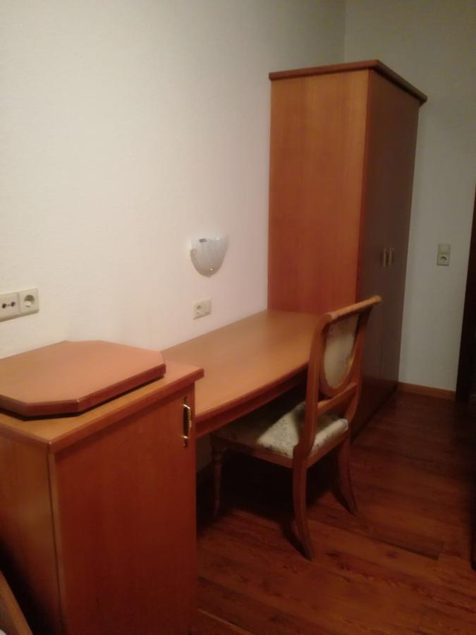 Gaststaette Peperoni Hotel Biberach an der Riß Екстериор снимка