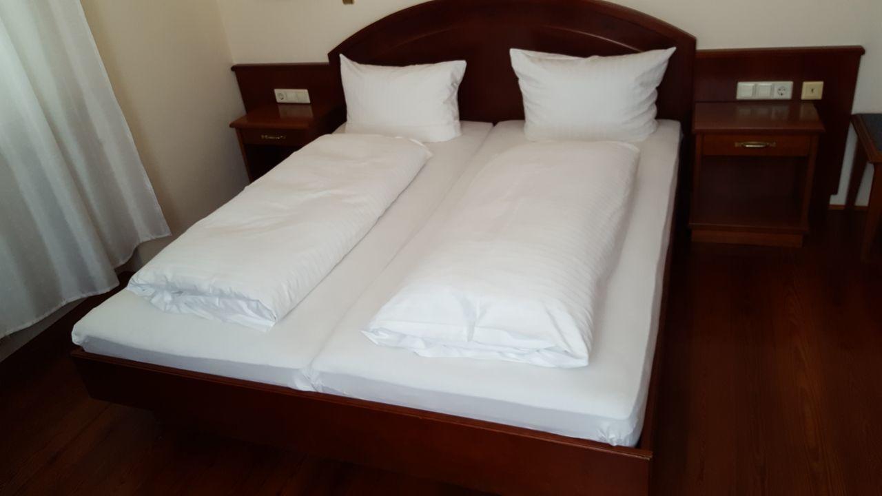 Gaststaette Peperoni Hotel Biberach an der Riß Екстериор снимка